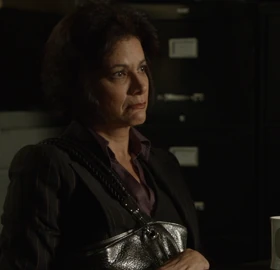 Patti D'Agostino 1x07
