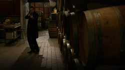 1x19 - Reese shooting