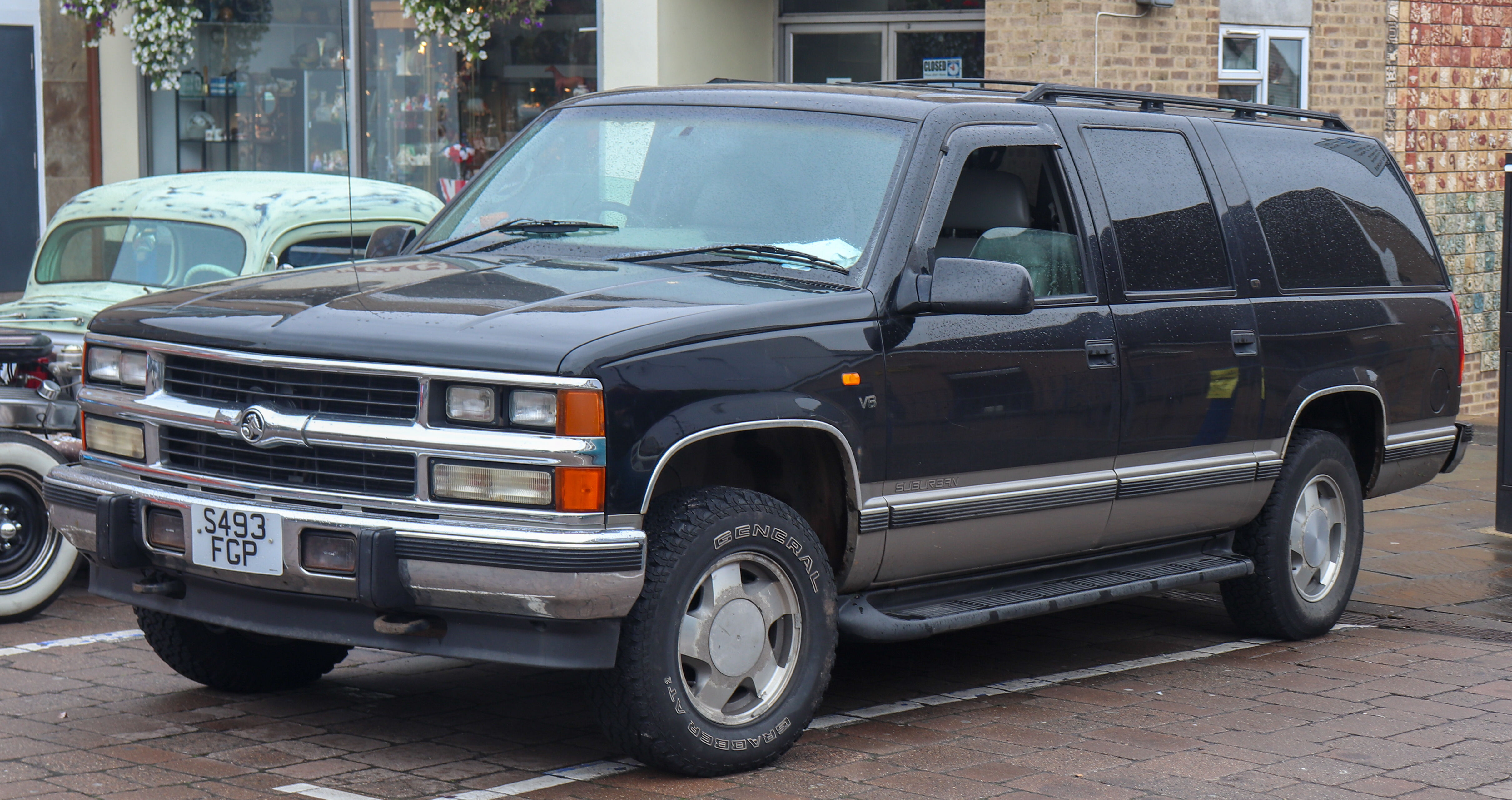 Chevrolet Tahoe RST 2018 Marca americana lança versão esportiva para os  utilitários Tahoe e Suburban a street-…