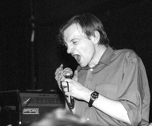 Mark E Smith