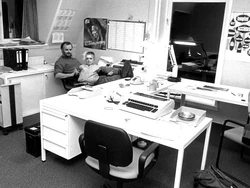 Peel with his son at the office of VPRO
