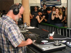 Peel at the 2001 Sonar Festival in Barcelona, Spain