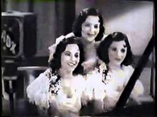 The_Boswell_Sisters_-_Crazy_People_1932