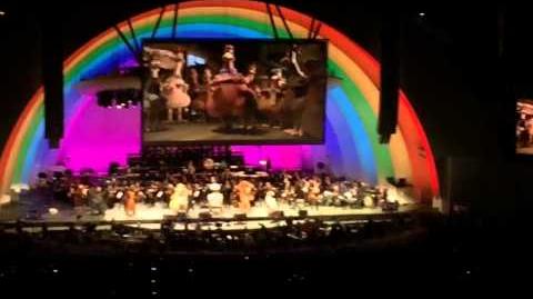 2014-07-18 Hollywood Bowl Dreamwork animation 20 years anniversary concert! ending-I like to move it-1