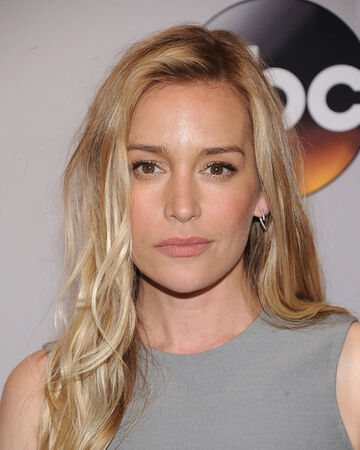 Piper perabo image