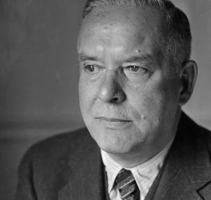 Wallace Stevens (1879-1955). Courtesy More Intelligent Life.