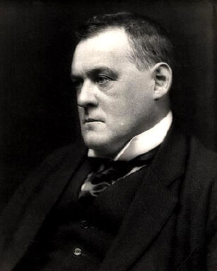 Hilaire Belloc in 1925. Photo by E.O. Hoppe (1878-1972). Courtesy Wikimedia Commons.