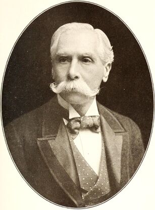 Alfred Austin, 1900