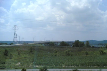 Jesse Stuart Memorial Bridge over the Ohio River in 2007. Courtesy Wikimedia Commons.