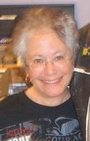 Janis Ian in 2005. Photo by Cory Doctorow. Licensed under Creative Commons, courtesy Wikimedia Commons.