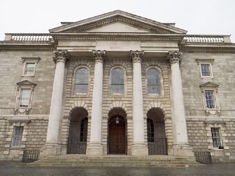 Dublin - Trinity College Dublin - 20181206093441