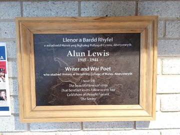 Alun Lewis, bardd, plac Prifysgol Aberystwyth
