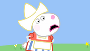 International day 13.png (144 KB) Suzy dressed as Holland in International Day