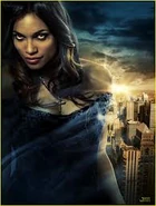 Persefone23.jpg (9 kB) Rosario Dawson como Perséfone, en la adapatición cinematográfica de El ladrón del rayo.