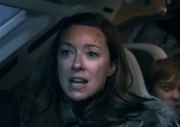 Maureen Robinson (114 kio) Maureen Robinson