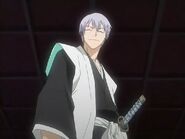 Gin-Ichimaru-Shinso-Zanpakuto-Bleach-Sword-pose