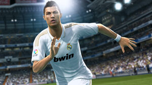 PES2013