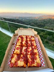 421 pizza.jpg