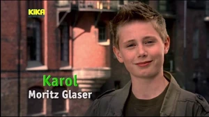 Karols Introkarte zur 6. Staffel