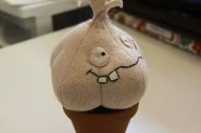 Garlicplush.jpg (5 KB) Plüschknoblauch