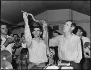 Snake handling NARA 541335