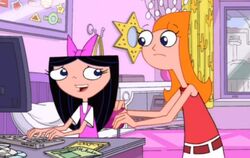 Candace sees Isabella's computer