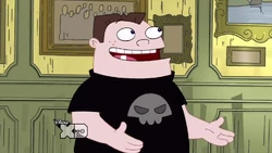 Buford nói tiếng Pháp rất chuẩn