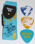 First Act guitar accessory pack (strap, guitar picks)