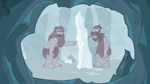 The two cavemen frozen in a glacier