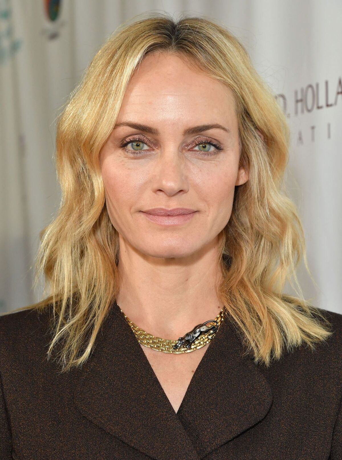 Amber Valletta | Phineas and Ferb Wiki | Fandom