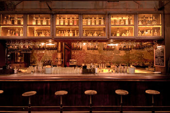 Bar.jpg