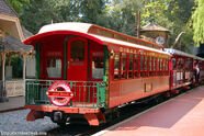 « Lilly Belle », wagon du Disneyland & Santa Fe Railroad.