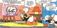 Donald bave d'envie devant son téléviseur.