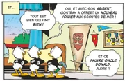  admirent le fanion du Duck-Tiki remporté.
