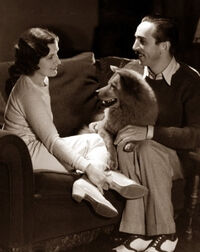 Sunnee et Walt et Lillian Disney