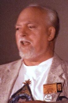 399px-Robert Anton Wilson (crop).jpg