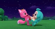 Reunited.jpg (161 KB) Pinkfong and Hogi reuniting in Episode 26.
