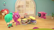 Pinkfong orders the robot to eat Hogi's books.