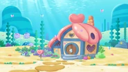 Miss Nice Fins' House