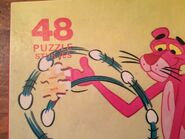 Pink Panther - International Wood Puzzle - Juggling Eggs - 03