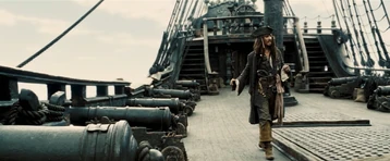 Little evidences of the Kraken attack. All the cannons are in order, although many of them were destroyed