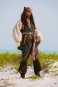 Jack Sparrow standing at Isla Cruces