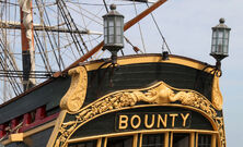 Hms-bounty-2