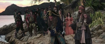 La ciurma assiste alla liberazione della .