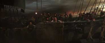 La ciurma a bordo della  incagliata a .