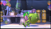 Vlcsnap-2013-11-12-22h15m10s174.png (872 KB) Vlcsnap-2013-11-12-22h15m10s174