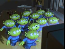 aliens toy story ooo