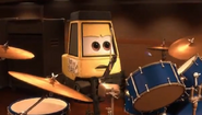 A bug distracting the Drummer Pitty from Heavy Metal Mater.