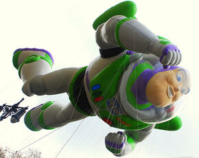 BuzzLightyear-MacysParade-2008