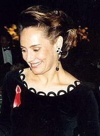 200px-Laurie Metcalf 1992